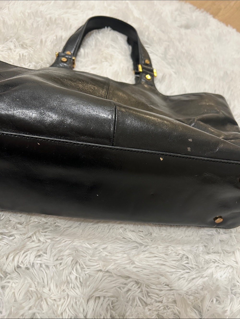 Tory Burch Black Leather Logo Purse with Gold Accents - Picture 5 of 13